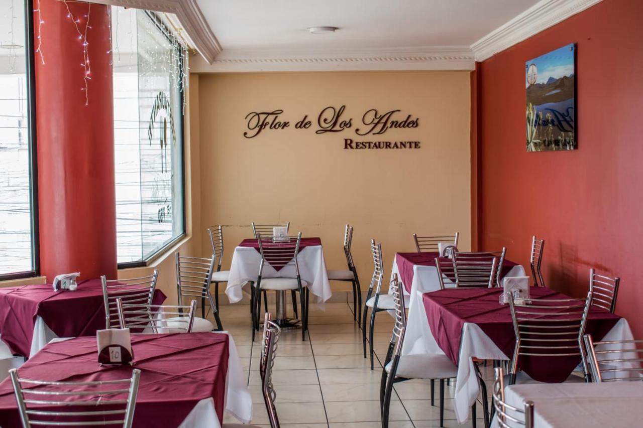 Hotel Flor De Los Andes Tulcán Eksteriør bilde